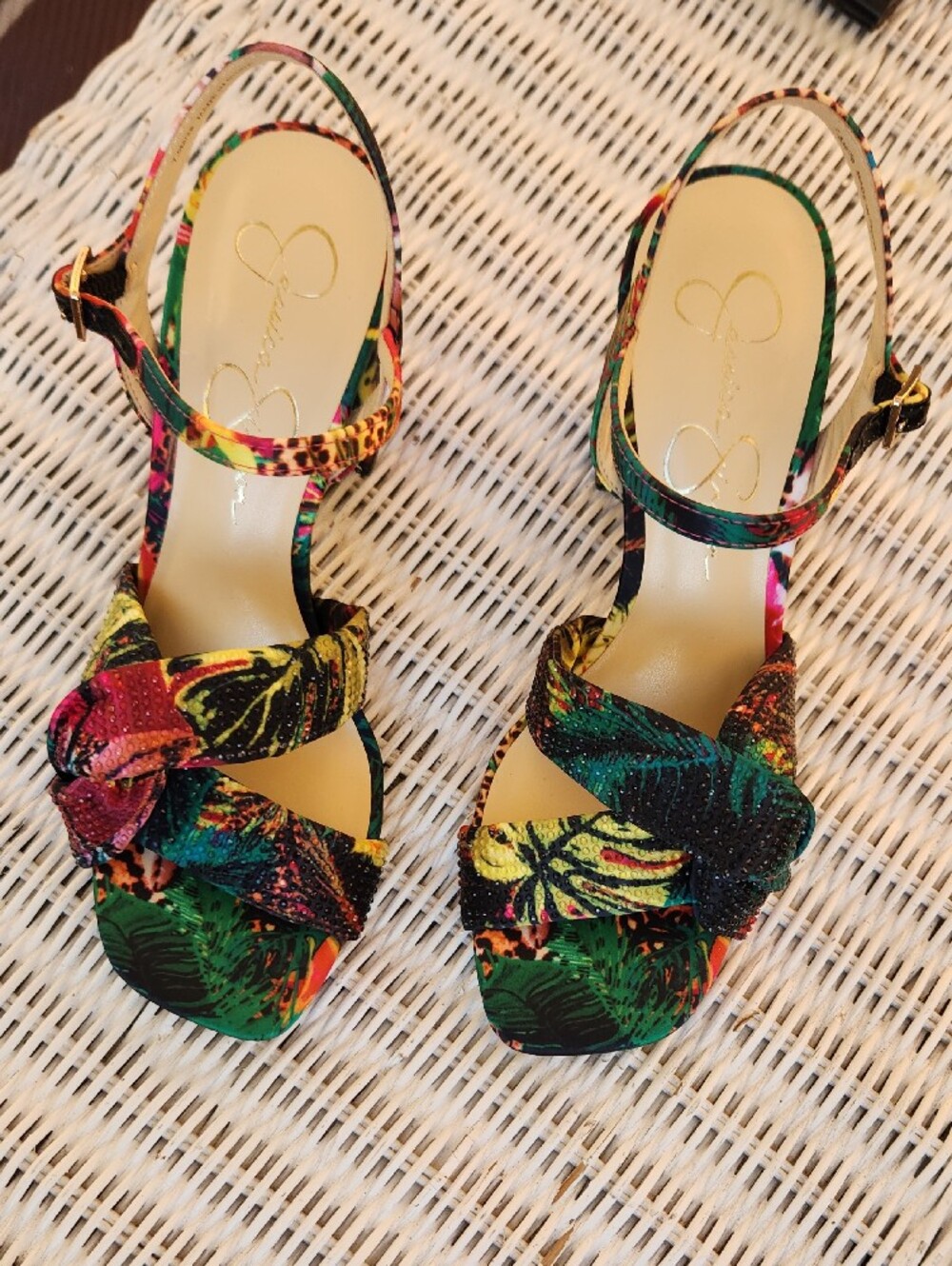 New Jessica Simpson Multicolor Tropical Knot Heels Sz 7.5 - Picture 6 of 10